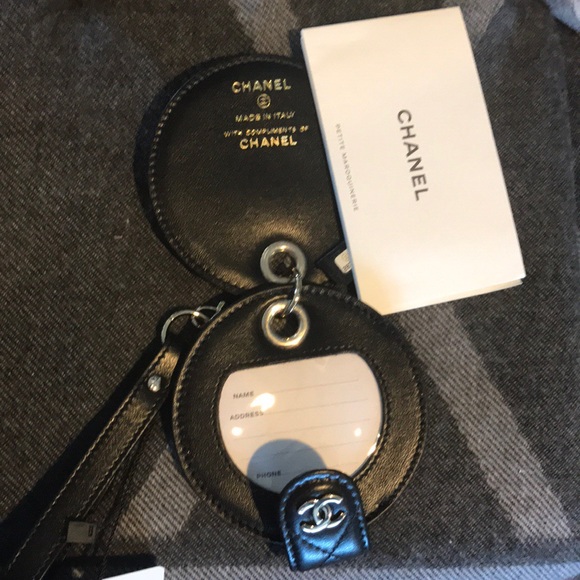 NWT Rare Chanel Black Lambskin Leather Luggage Tag - Picture 7 of 7